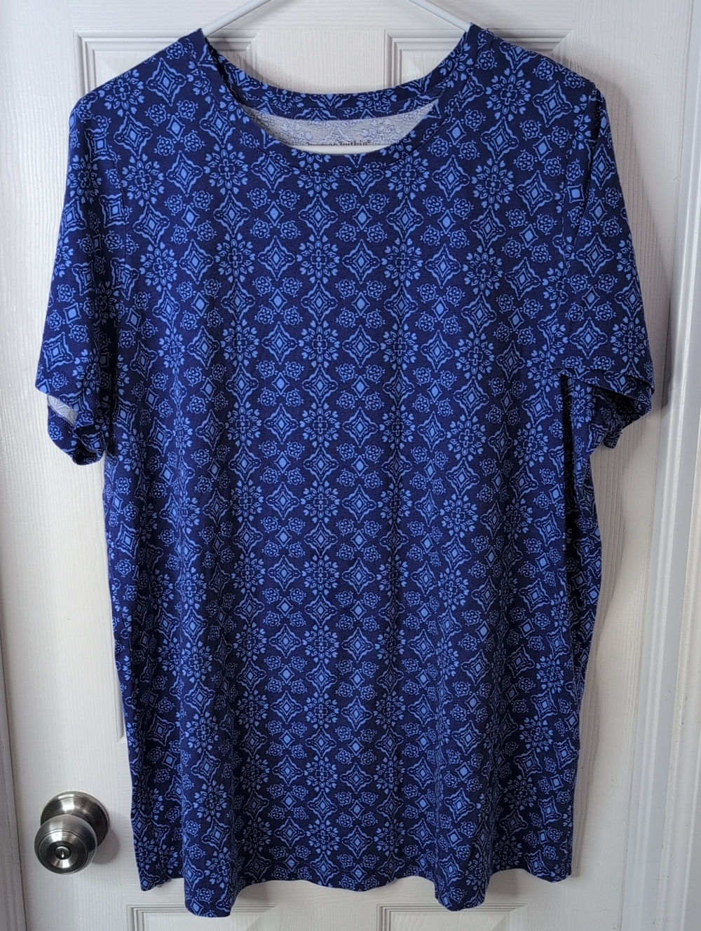 Woman Within Navy & Light Blue Patterned Short-Sleeve Tee Size L 18/20